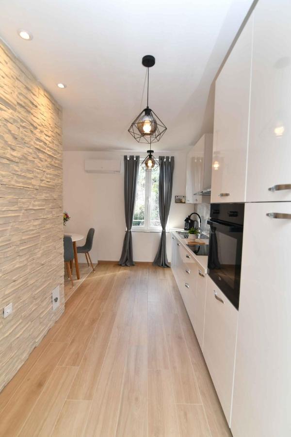 Apartman Leona Ловран Экстерьер фото