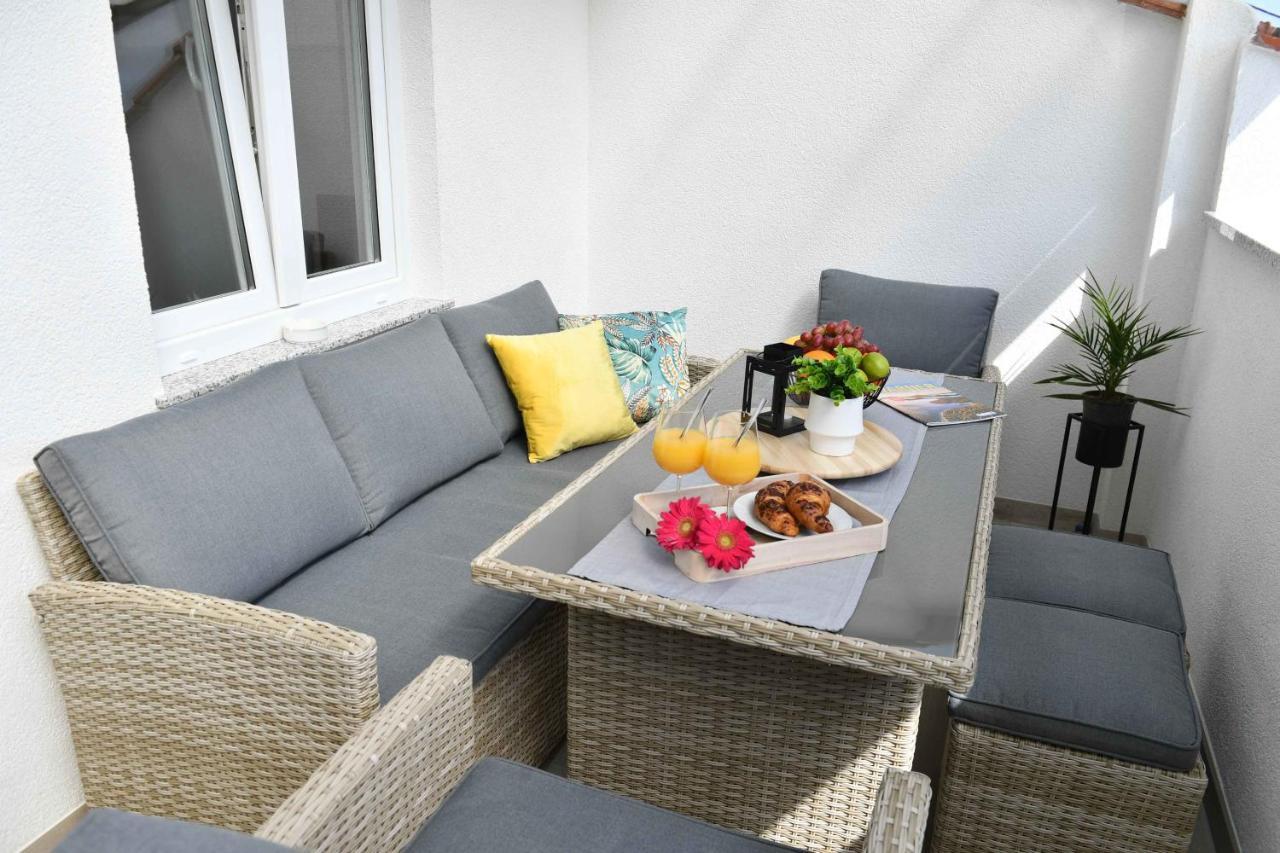 Apartman Leona Ловран Экстерьер фото