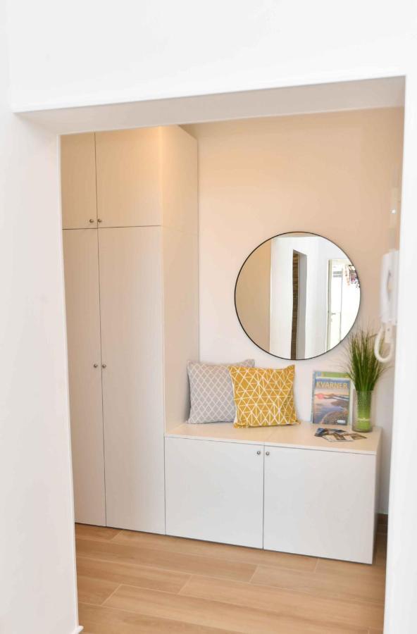 Apartman Leona Ловран Экстерьер фото