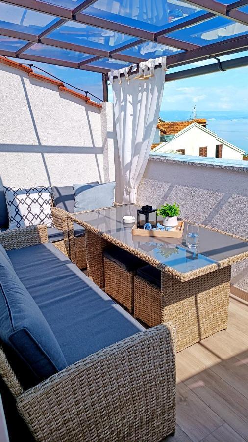 Apartman Leona Ловран Экстерьер фото